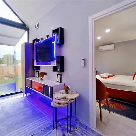 Willa Tiny House With Garden And Terrace In Antalya