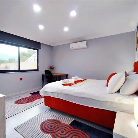Tiny House With Garden And Terrace In Willa *