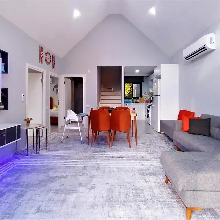 Villa Tiny House With Garden And Terrace In